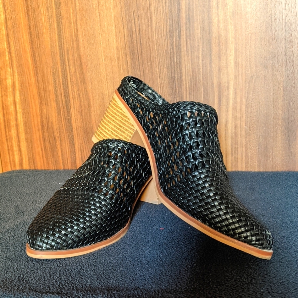 Time and Tru Slip On Miles Sz9